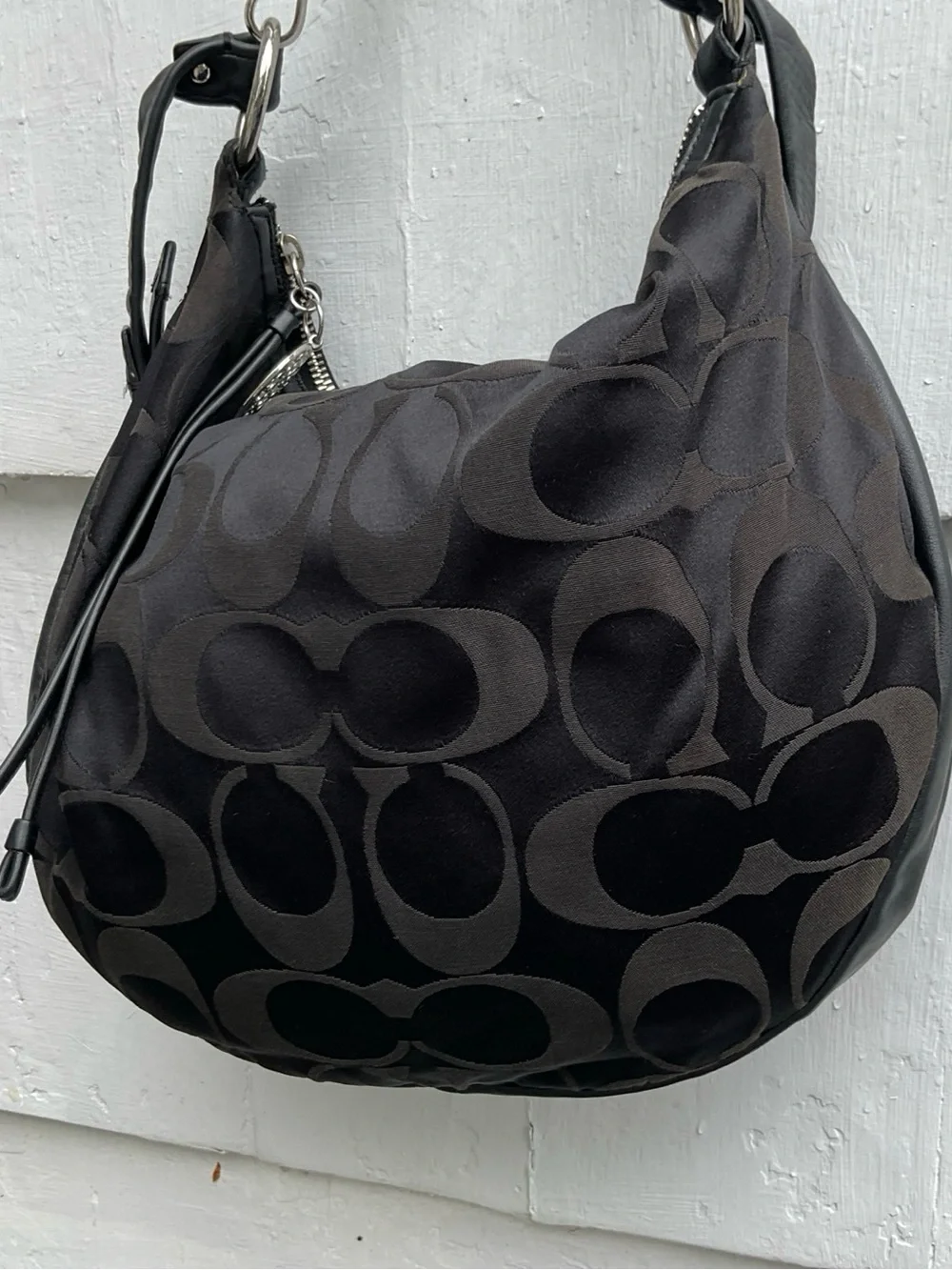 VINTAGE Coach Black Jacquard fabric convertible Bag 13656